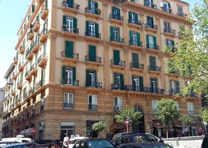 Apartament Maison Duomo 290 *